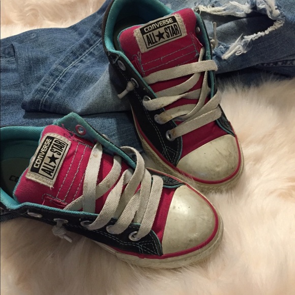 Girls converse fat tongue’s size 2 - Picture 5 of 5